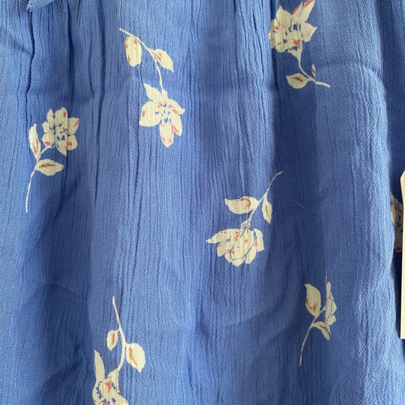 NWT Billabong Perfectly Puff Top Size S - Picture 2 of 6